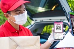 Kể chuyện MoMo đồng hành cùng bạn trong cuộc sống