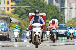 Thời tiết hôm nay 15/4: Nắng nóng bao trùm miền Bắc