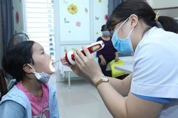 Tháng 4, số trẻ em nhập viện tăng 30% do nóng, ẩm