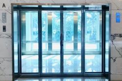 Thang máy lớn nhất thế giới có thể vận chuyển cùng lúc tới 235 người