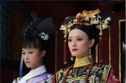 Công dụng bộ móng tay dài của phi tần nhà Thanh là gì? Không chỉ để thuận tiện cho Hoàng đế, mà còn cho các chức năng khác