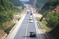 Thừa Thiên Huế: Chú trọng các vấn đề dân sinh khi mở rộng cao tốc Cam Lộ - La Sơn