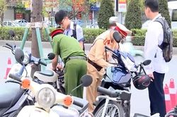 Quảng Ninh xử phạt 50 trường hợp giao xe cho người chưa đủ độ tuổi