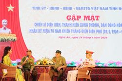 Xúc động buổi gặp mặt 150 chiến sĩ Điện Biên trên quê hương Chủ tịch Hồ Chí Minh