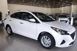 Giá lăn bánh Hyundai Accent tháng 4/2024 rẻ giật mình, càn quét Honda City và Toyota Vios
