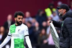Tiết lộ rõ hơn nguyên do khiến Salah cãi vã với Klopp