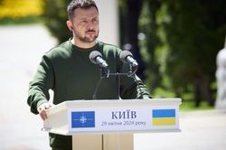 Tổng thống Ukraine Zelensky tuyên bố về việc gia nhập NATO