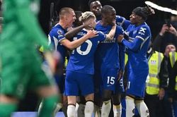 Lịch thi đấu bóng đá hôm nay 5/5: Trực tiếp Chelsea vs West Ham, Liverpool vs Tottenham