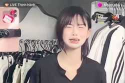 Theo dõi lượng chốt đơn, nữ TikToker dân tộc Thái bất ngờ khóc nghẹn