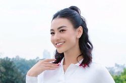 Sau nhiều năm ở ẩn, nhan sắc Hồng Quế ra sao?