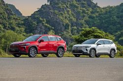 Toyota Corolla Cross 2024 trình làng thị trường Việt, giá thấp hơn bản tiền nhiệm