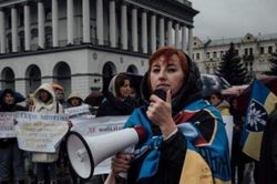 Báo Mỹ: Ukraine gặp khó khăn mới