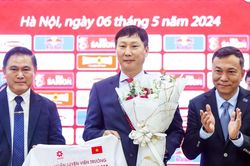 Đội hình mạnh nhất của ĐT Việt Nam dưới thời HLV Kim Sang Sik: Có cả sao Việt Kiều được Đức lôi kéo
