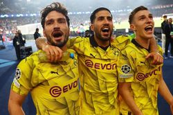 Dortmund: Thách thức nghịch cảnh để bước đến thiên đường