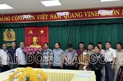 Vụ buôn lậu trên 200 triệu lít xăng: Khởi tố thêm 23 bị can; Công an kêu gọi các đối tượng liên quan đầu thú