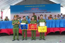 UBND huyện Châu Phú tổ chức Hội thi Nghiệp vụ chữa cháy và cứu nạn cứu hộ