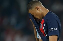 Mbappe chính thức xác nhận sẽ rời PSG sau 7 năm gắn bó
