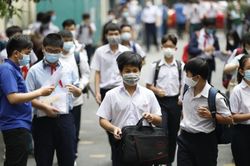 Xôn xao mẫu đơn 'ép' học sinh kém bỏ thi vào lớp 10 ở TP HCM