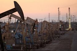 OPEC+ có thể gia hạn cắt giảm sản lượng, giá dầu tiếp tục phục hồi
