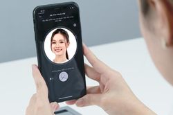 Xác thực khuôn mặt có giúp chống chiếm đoạt tiền trong tài khoản ngân hàng?