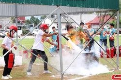 Hội thi nghiệp vụ chữa cháy và cứu nạn, cứu hộ 'Tổ liên gia an toàn PCCC' huyện Thuận Châu