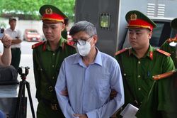 Cựu bộ trưởng Nguyễn Thanh Long bị đề nghị tuyên y án 18 năm tù