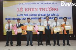 Nhà khoa học, nghiên cứu đóng vai trò then chốt trong sự phát triển khoa học, công nghệ thành phố