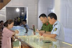 Nghệ An: Buôn bán trang sức giả mạo nhãn hiệu, doanh nghiệp bị xử phạt 55 triệu đồng