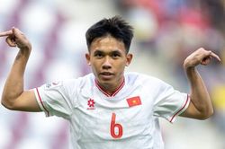 Quang Hải lu mờ trước ngôi sao 'đàn em' của U23 Việt Nam