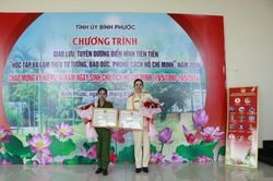 Nhiều gương phụ nữ Công an Bình Phước làm theo gương Bác Hồ