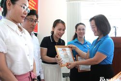 Tuyên dương 81 tập thể, cá nhân xuất sắc trong học tập và làm theo gương Bác
