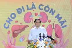 Thủ tướng đăng ký hiến mô, tạng và kêu gọi người dân tham gia với tinh thần 'cho đi là còn mãi'