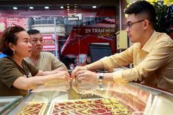 Giá vàng hôm nay (19/5): Vàng trong nước và thế giới đồng loạt tăng