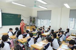 Dự thảo Luật Nhà giáo: Khó vẫn phải làm