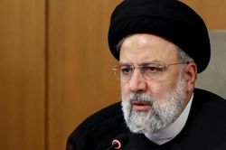 Trực thăng chở Tổng thống Raisi đã phải 'hạ cánh cứng', nội các Iran họp khẩn cấp
