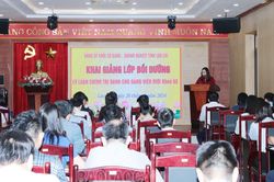 84 học viên tham gia lớp bồi dưỡng lý luận chính trị dành cho đảng viên mới khóa 62