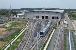 Ngắm toàn cảnh tuyến Metro 1 sau 10 năm thi công