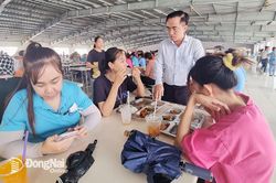 Đảm bảo bữa ăn giữa ca của người lao động