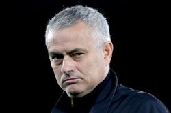 7 ứng cử viên thay thế Pochettino tại Chelsea: Liệu Mourinho có là người được chọn?