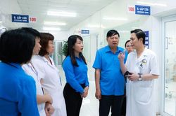 Tổ chức Công đoàn thăm hỏi nạn nhân vụ cháy tại Trung Kính, Cầu Giấy