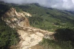 Papua New Guinea: Lở đất vùi lấp gần như cả ngôi làng khiến 100 người thiệt mạng