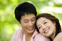Người nhà với nhau