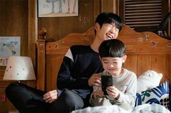 Biết vợ bị bệnh nan y, chồng yêu cầu một việc khiến lòng tôi rối như tơ vò