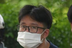 Người thân của nạn nhân vụ cháy 14 người thiệt mạng bủn rủn khi nhận tin: 'Chị đã mất rồi con'