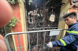 Bước đầu xác định 14 người chết, 3 người bị thương trong vụ cháy nhà trọ ở Trung Kính