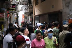 Hàng xóm phá cửa, phá tường vẫn không kịp cứu hết người