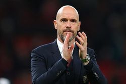 Ngay cả khi MU thắng Man City ở FA Cup, Ten Hag vẫn có thể phải 'ra đường'