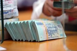 Chất lượng tài sản ngân hàng bán lẻ giảm đáng kể