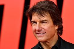 'Mission: Impossible 8' của Tom Cruise bị trì hoãn sau sự cố tàu ngầm trị giá 746 tỷ đồng