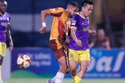 Văn Quyết, Đình Trọng, Nguyễn Filip và những bất ngờ của HLV Kim Sang Sik